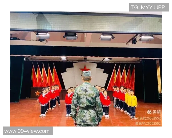 足球明星与他们的可爱宝贝们共享的温馨时光与幸福瞬间